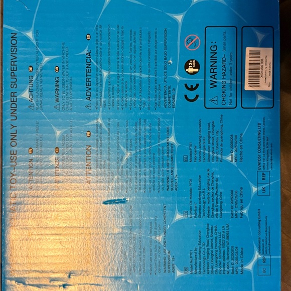 Blue Leaf Pattern Pool Float - Picture 4 of 4